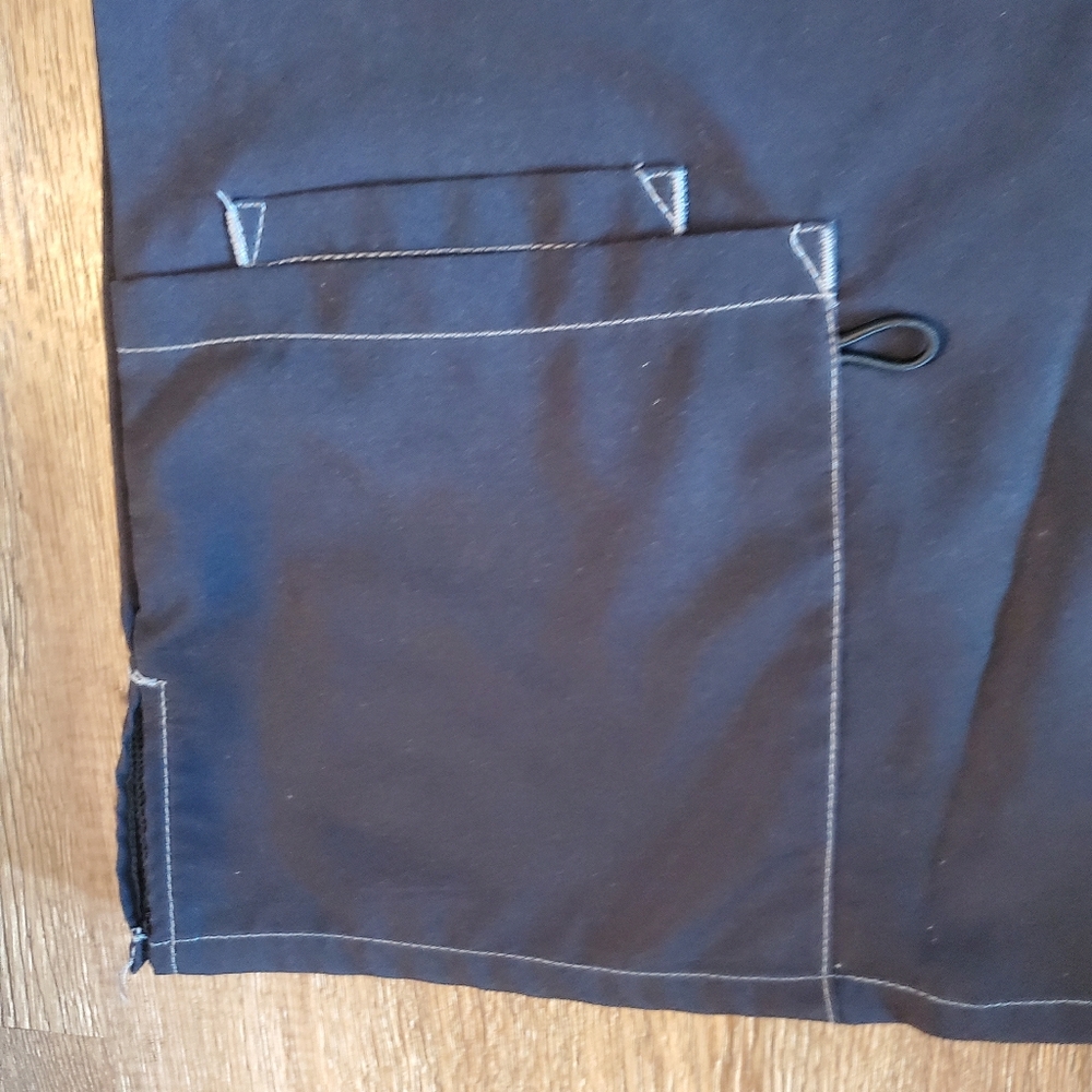 Ombre Scrub Top - Picture 3 of 5